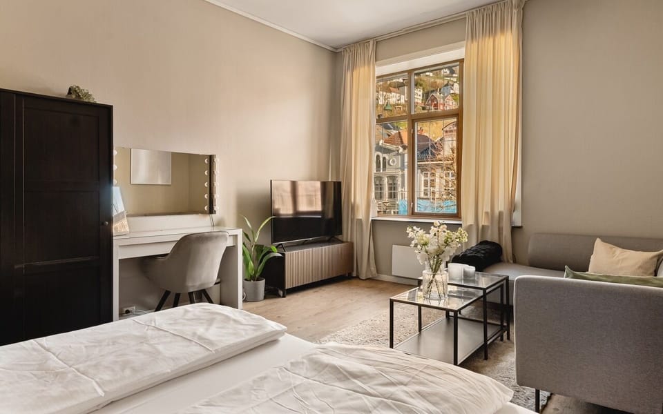 Deluxe Double Room, City View | Free WiFi