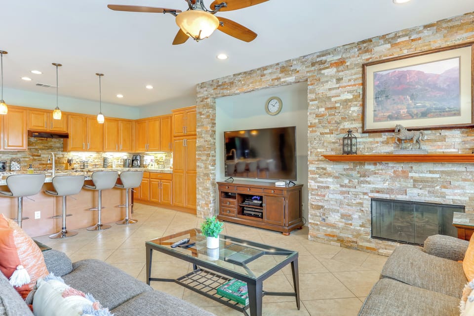 House (4 Bedrooms) | Interior