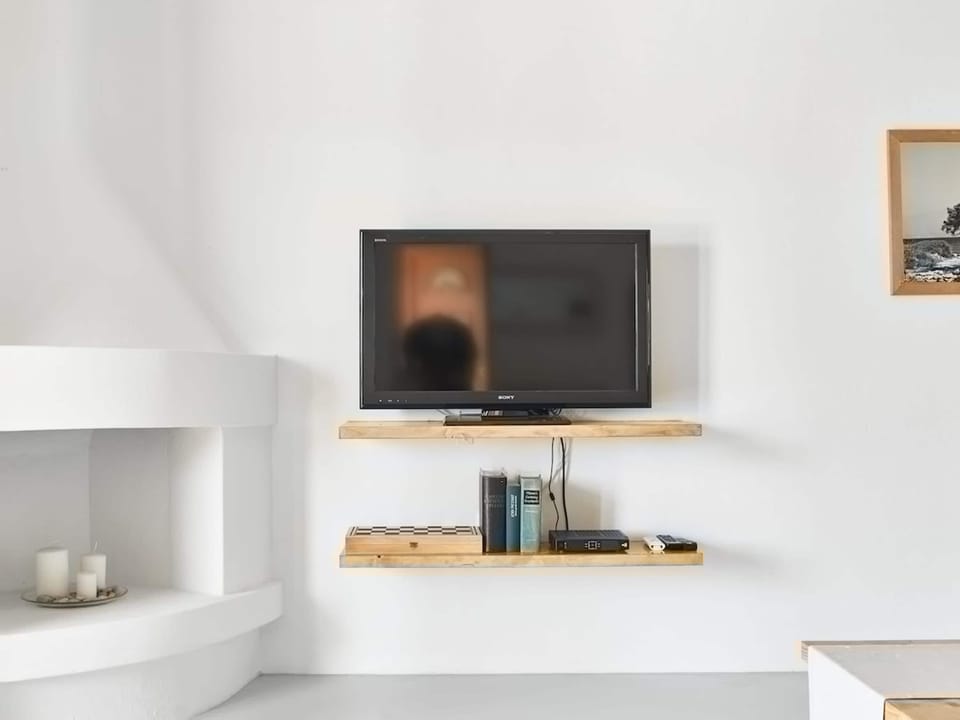 House | 2 bedrooms, desk, soundproofing