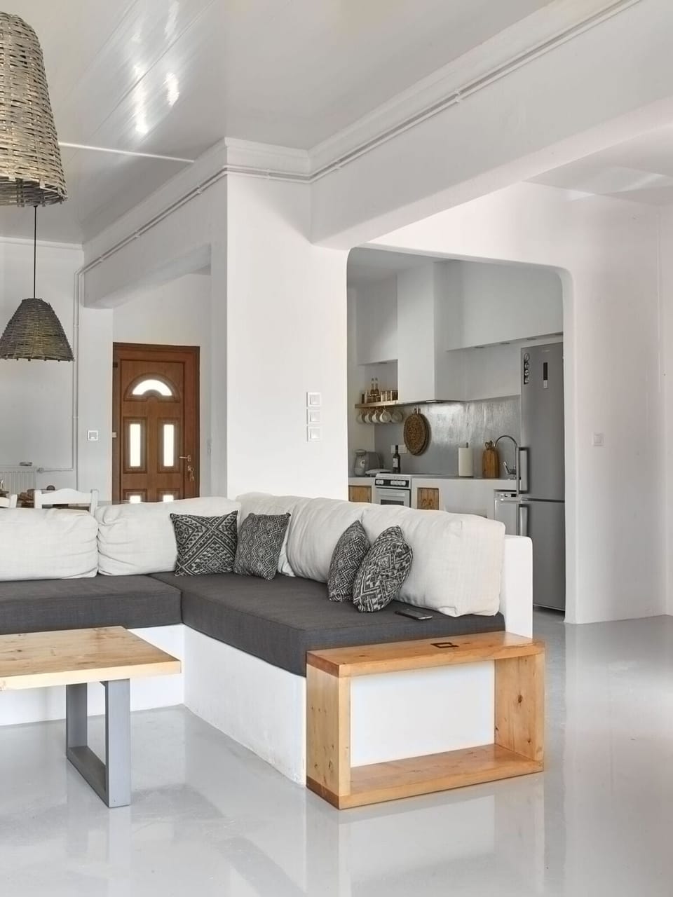 House | 2 bedrooms, desk, soundproofing