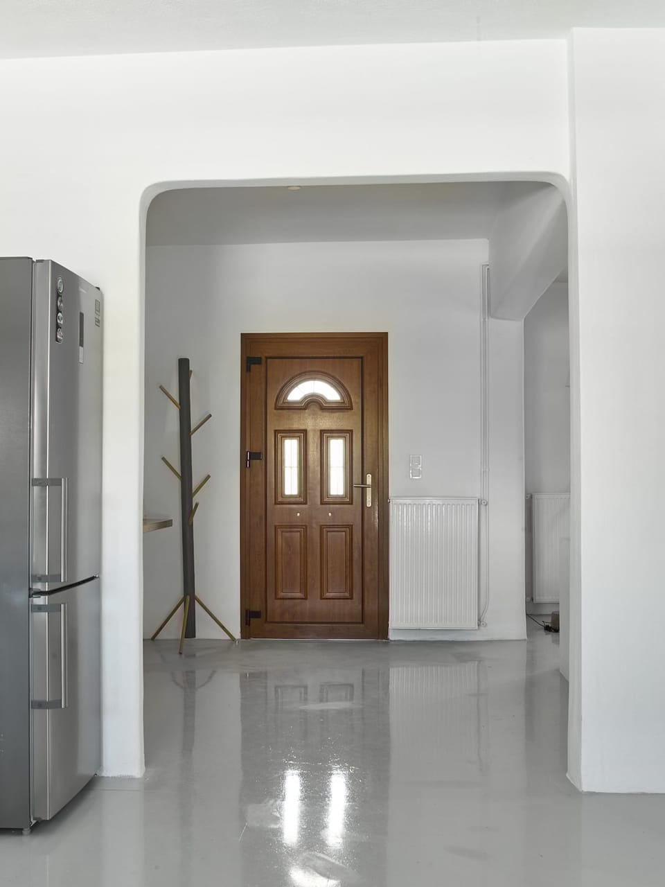 House | 2 bedrooms, desk, soundproofing