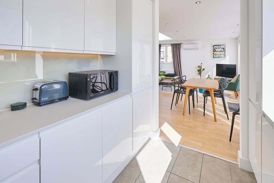 Palm Penthouse, Brighton and Hove - Host & Stay