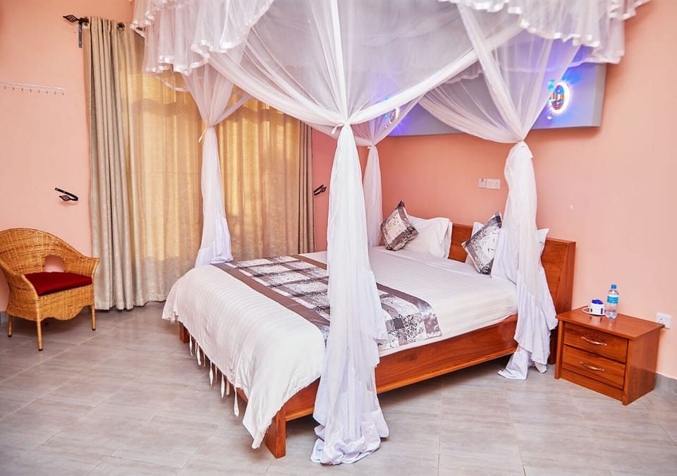Apartment, Pool View | Blackout drapes, soundproofing, iron/ironing board, free WiFi