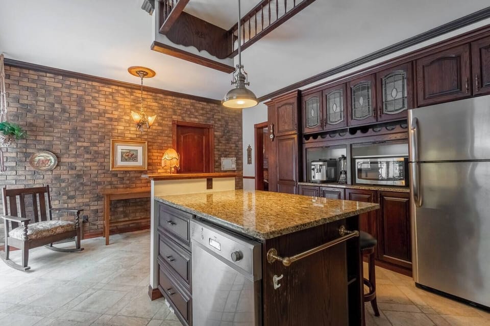 Kitchen (2)