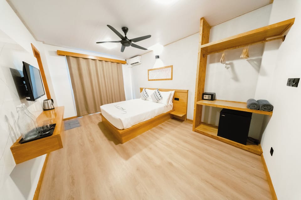 Superior Double Room, Balcony, City View | In-room safe, iron/ironing board, free WiFi