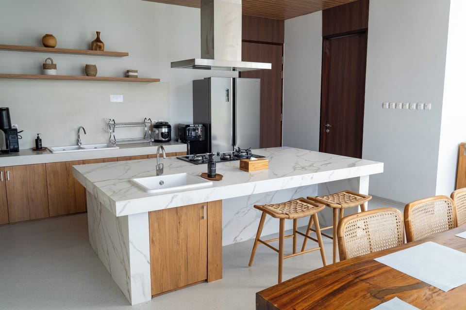 Deluxe Villa, Mountain View | Private kitchen | Full-size fridge, microwave, oven, stovetop