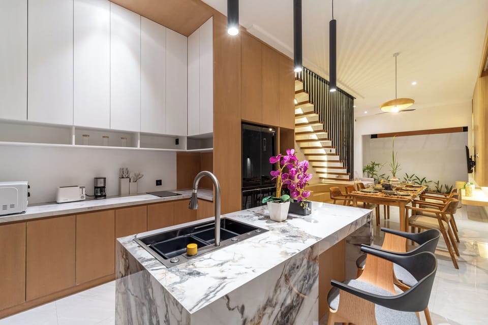 Deluxe Villa, Pool View | Private kitchen | Fridge, microwave, stovetop, electric kettle