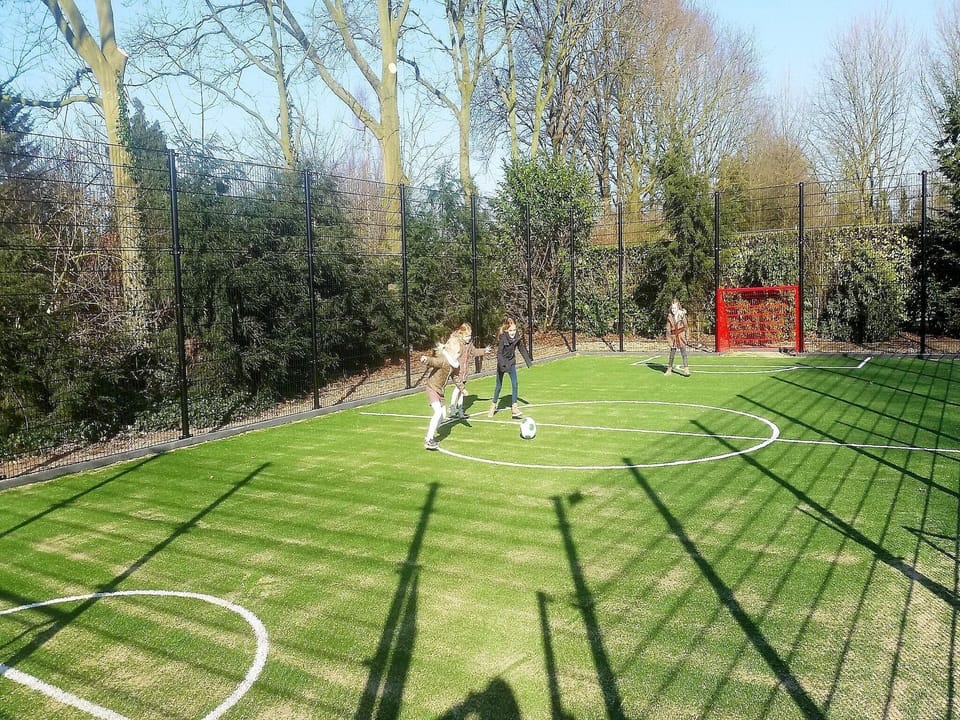 Holiday Park Facilities and Services 