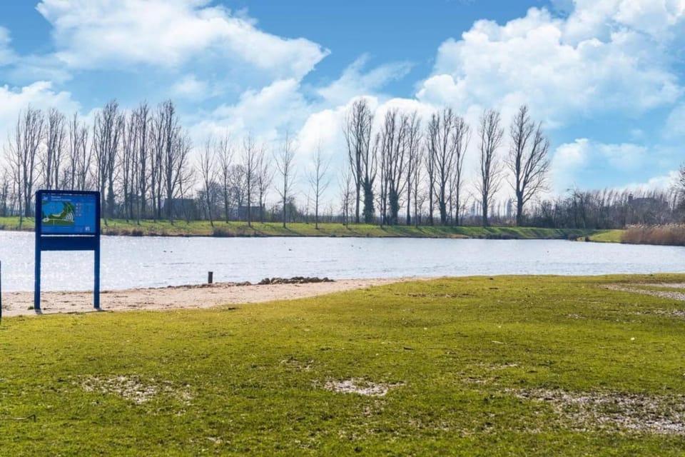 Region [summer] (>5 km)