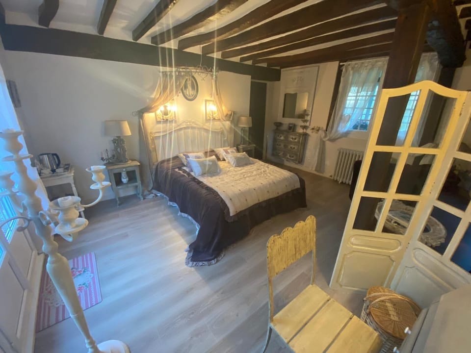 Double Room, Non Smoking, Garden View | Free WiFi