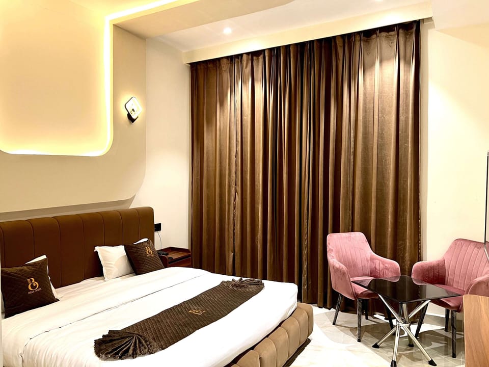 Premium Room | Desk, free WiFi