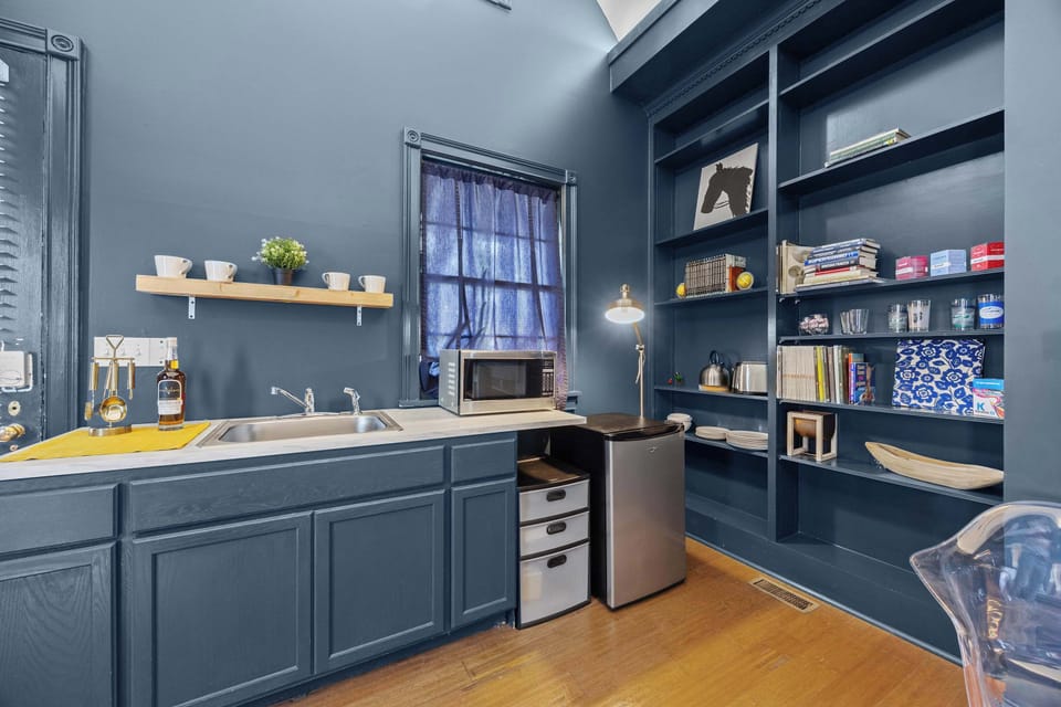 Kitchen:  Bright and functional space to whip up your favorite dishes.