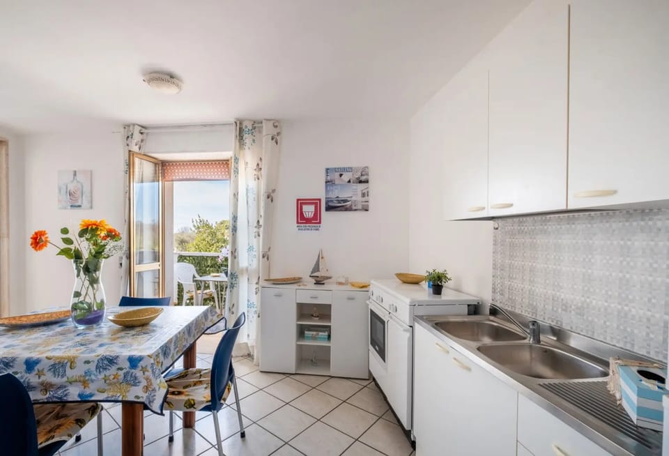 Apartment, 1 Bedroom, Smoking | Interior