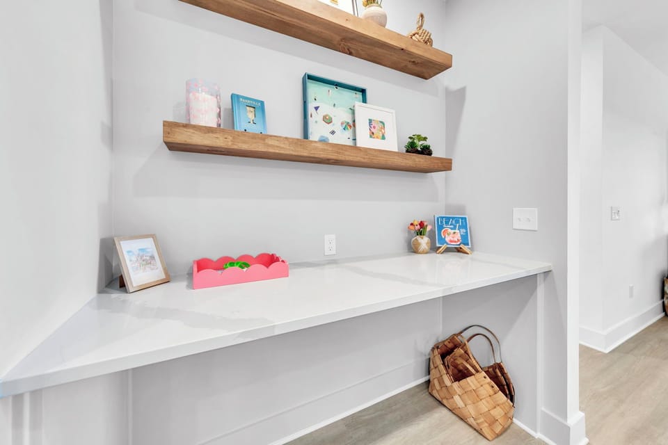 Side Bar / Nook 1 Part 1