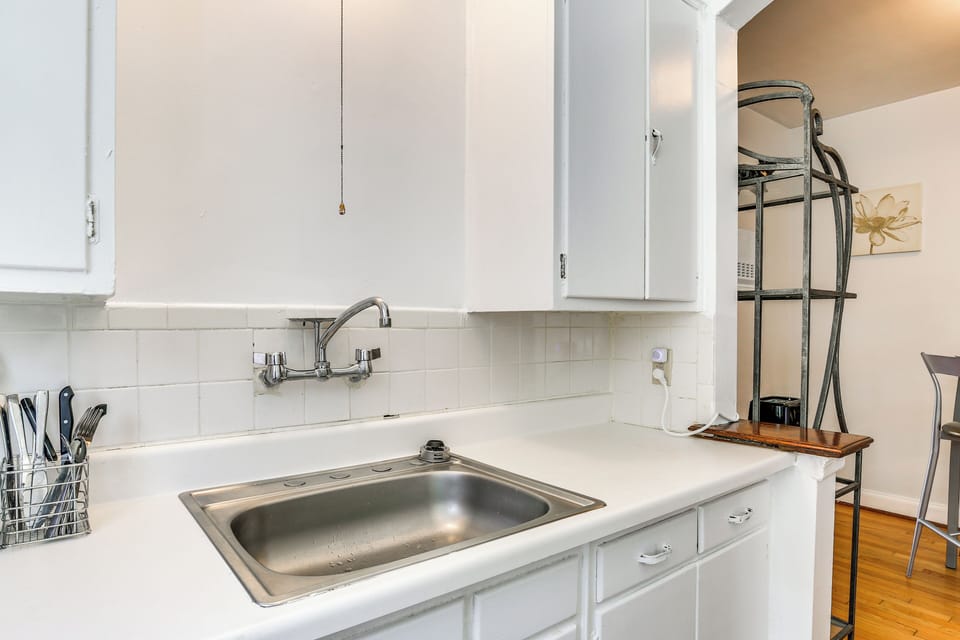 Apartment (1 Bedroom) | Interior