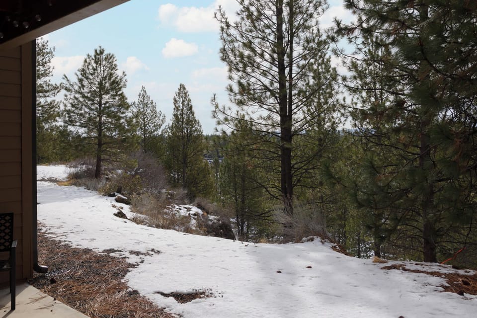 Step out onto the patio & lounge or dine with gorgeous views