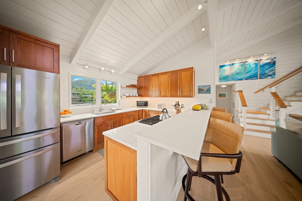 Breakfast bar seating