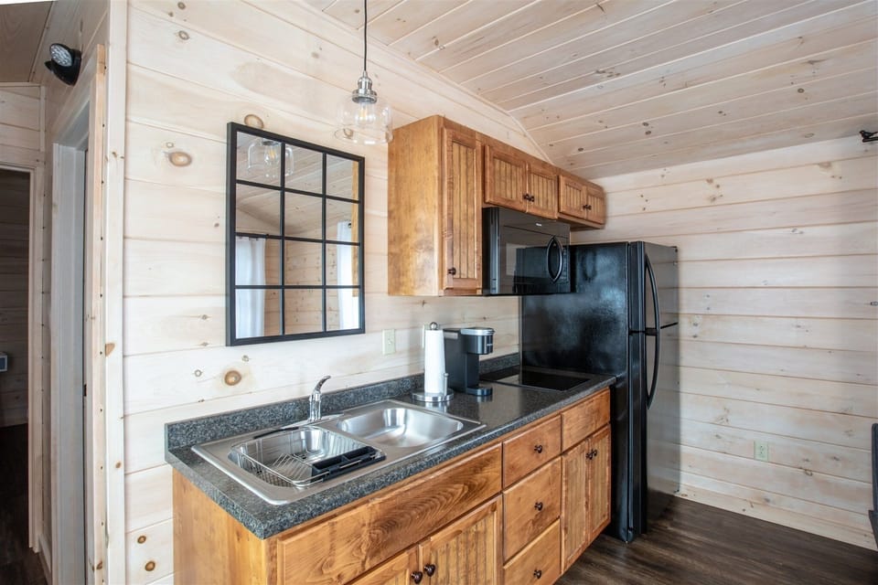 Villa, 2 Bedrooms | Private kitchen | Coffee/tea maker