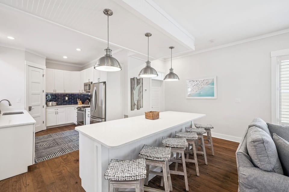 Spacious Chef's Kitchen With Bar Seating for 6