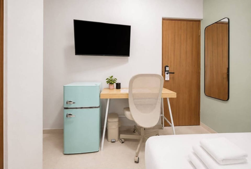 Luxury Double Room, 1 Queen Bed | WiFi (free)