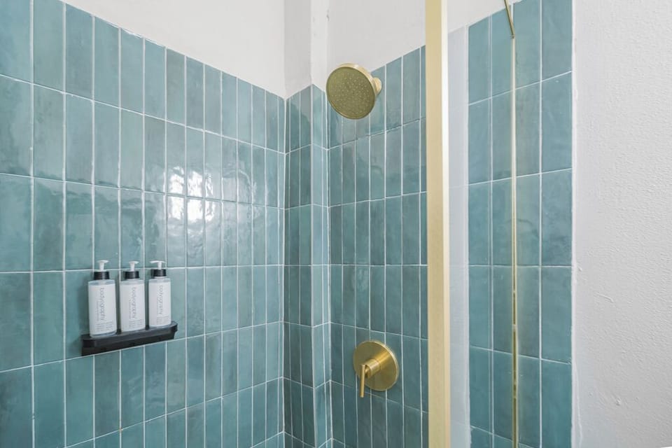 Luxury Double Room, 1 Queen Bed | Bathroom