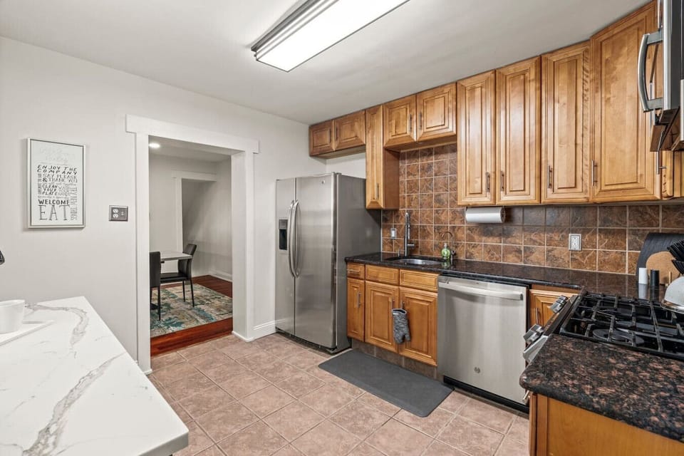 Fully equipped kitchen