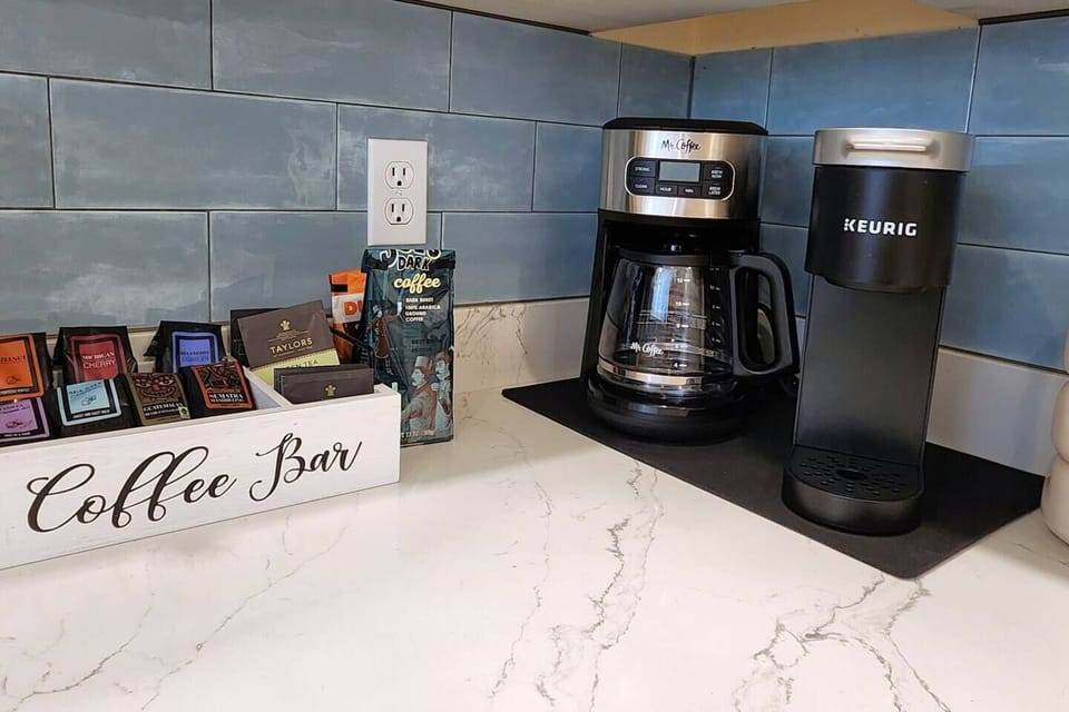 Sample an international variety of tea & coffee in either the drip or single-serve Keurig coffee makers. An electric water kettle is also available, so no one has to stand in line and wait!