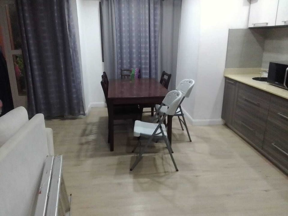 Apartment, 2 Bedrooms, Smoking, Terrace | Dining room