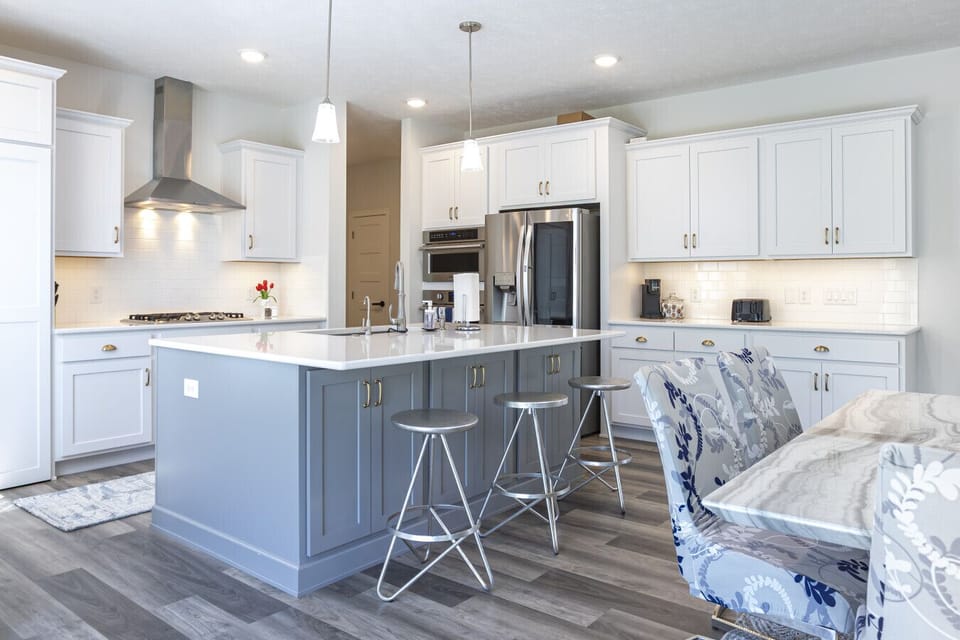 Large eat in kitchen