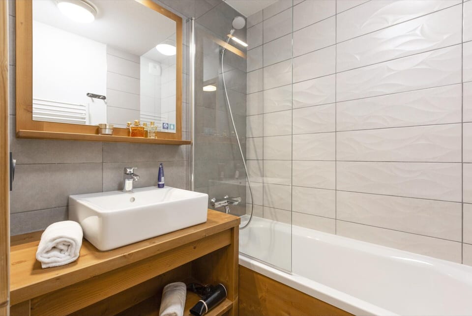 Apartment in Hauteluce With Ski-in/ski-out Access Apartment in Villard-sur-Doron