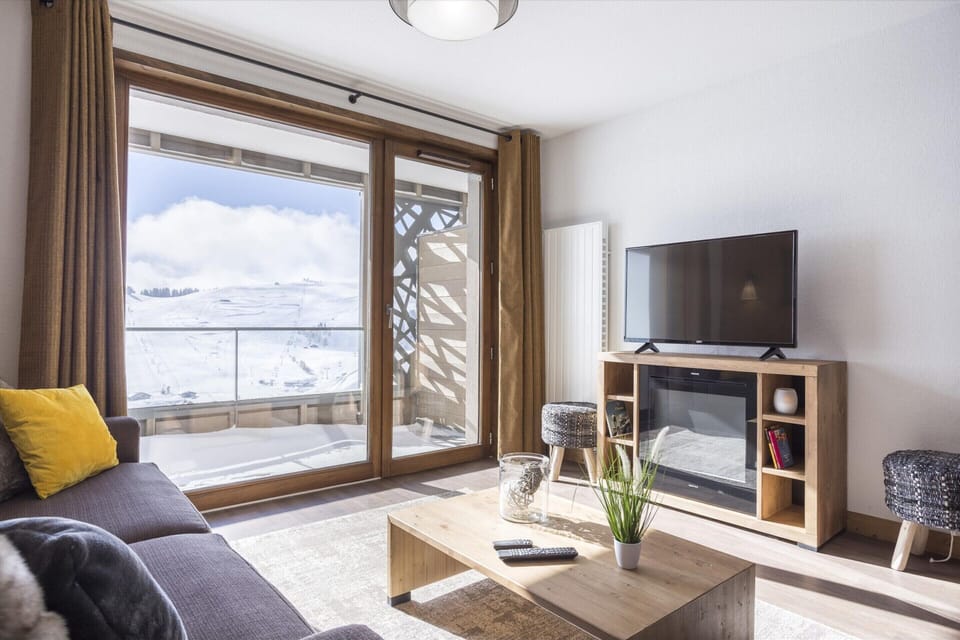 Apartment | Living room