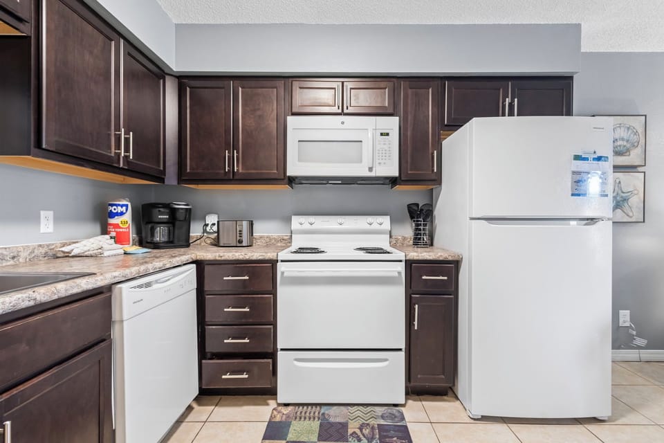 The Cove A103 Kitchen