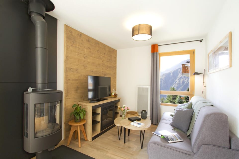 Apartment | Living room