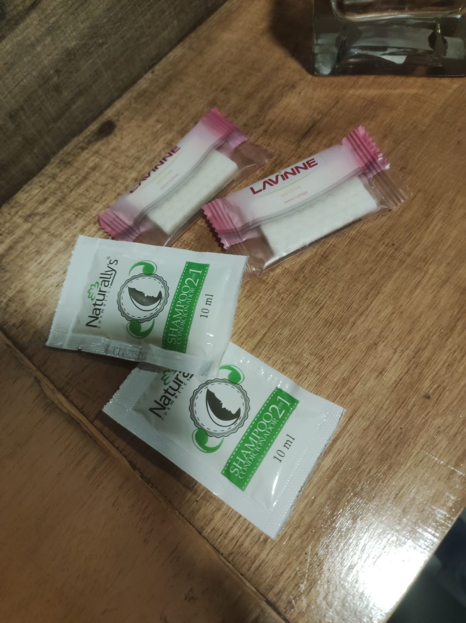 Bathroom amenities