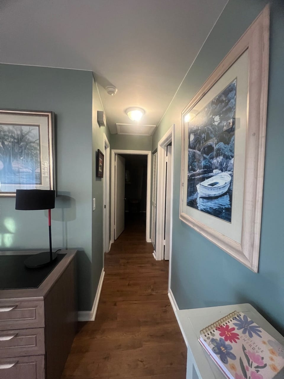 Hallway to bedrooms & bathrooms