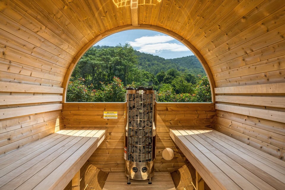 Take a break and enjoy a peaceful sauna experience during your stay! 