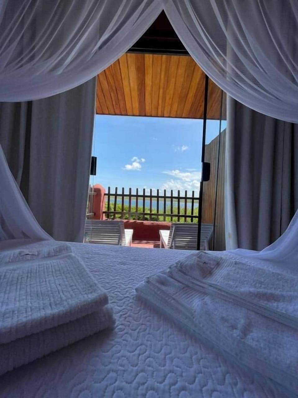 Room, Balcony, Lagoon View | Minibar, free WiFi
