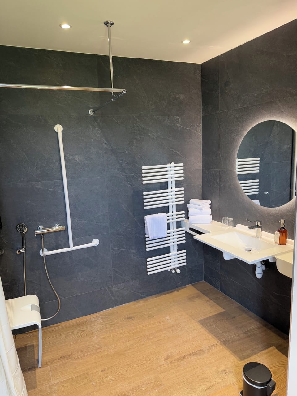 Les Boissières, Charming Hotel Restaurant, near Montauban and the Aveyron Gorges Hotel in Occitanie