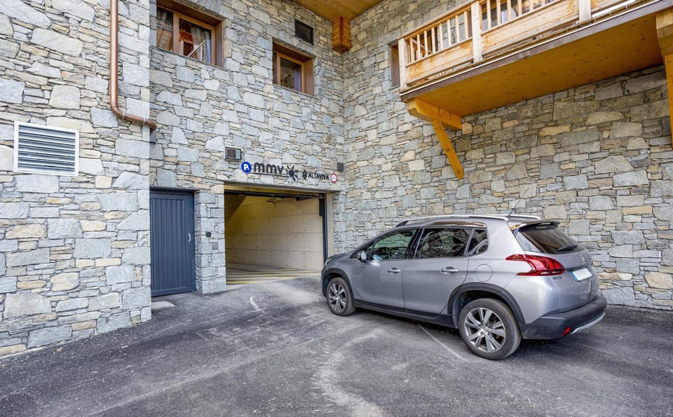 Apartment | Property grounds