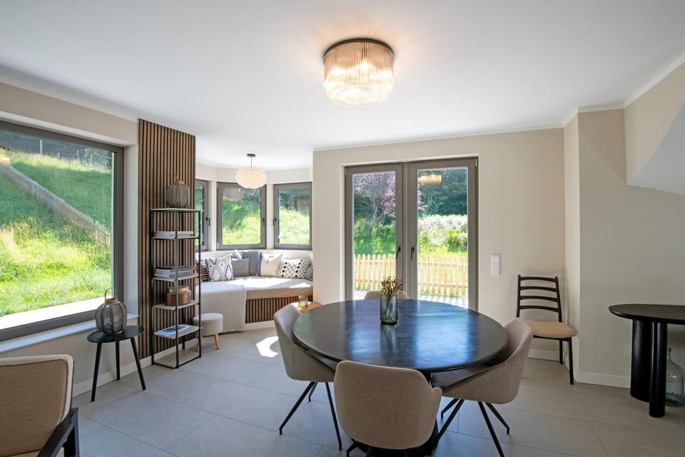 Chalet | Dining