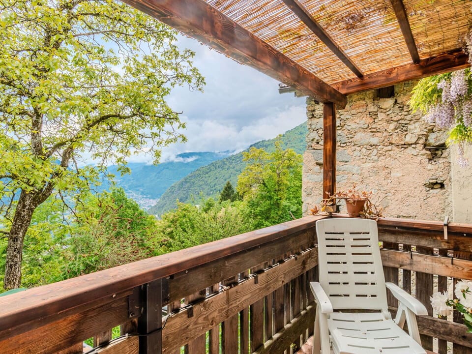 Wood, Hill, Porch, Hill Station, Mountain Range, Balcony, Wood Stain, Valley, Hardwood, Fence