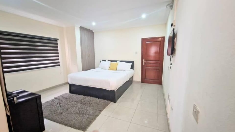 Executive Suite, Balcony | 1 bedroom, free WiFi