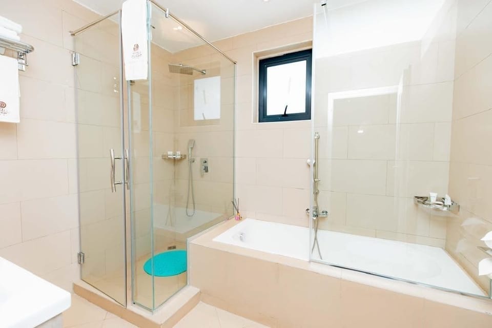 Standard Room | Bathroom