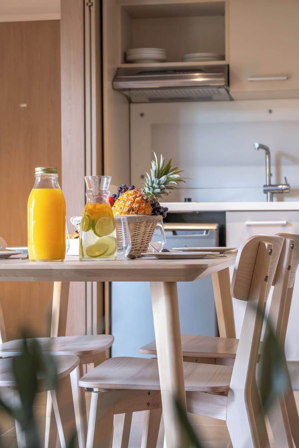 Apartment, 1 Bedroom (4 people) | Private kitchenette | Microwave, stovetop, cookware/dishes/utensils