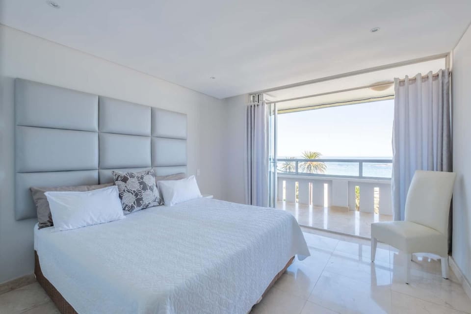 House | 3 bedrooms, desk, Internet