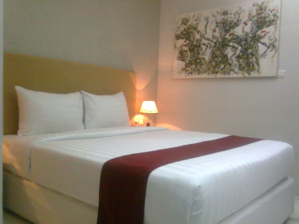 Superior Room, Non Smoking, City View | Premium bedding, desk, rollaway beds (surcharge), WiFi (free)