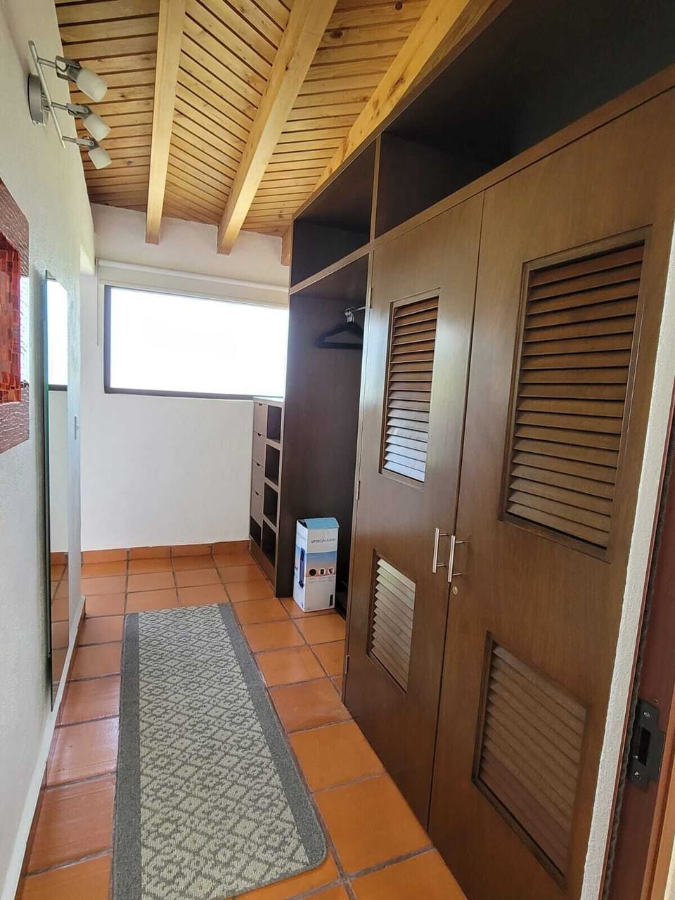 Luxury Villa, 4 Bedrooms, Patio, Partial Lake View | Wardrobe