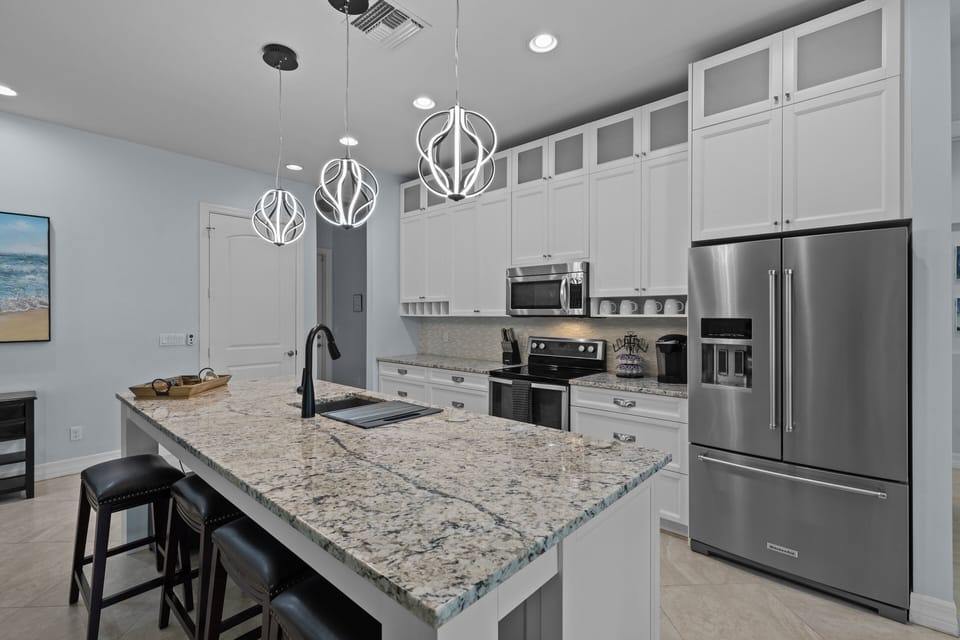 House, Multiple Beds, Pool Access, Pool View (Sunrise Island Retreat) | Private kitchen | Fridge, microwave, oven, stovetop