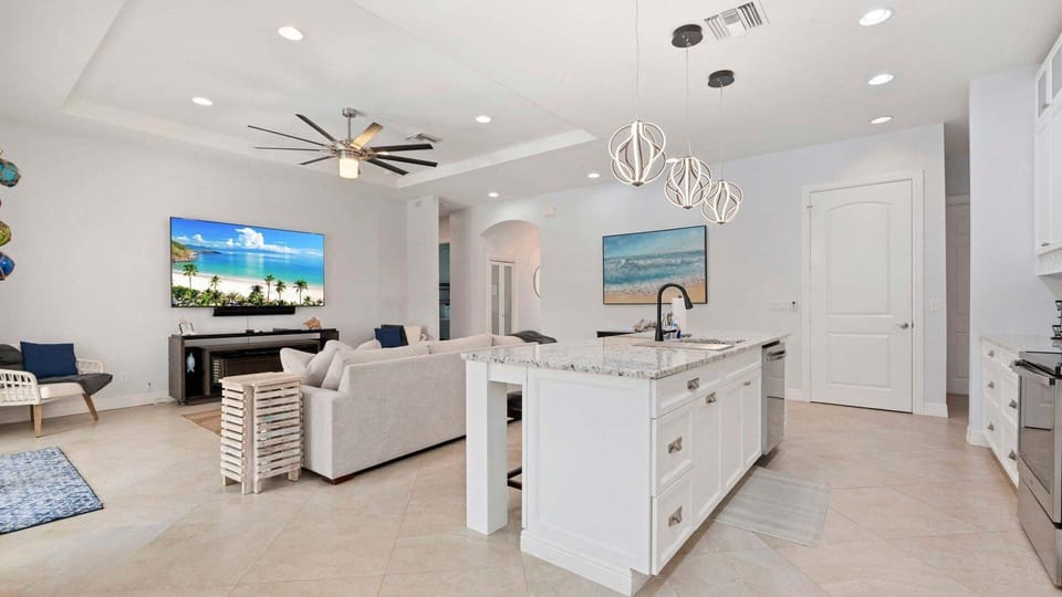 House, Multiple Beds, Pool Access, Pool View (Sunrise Island Retreat) | Living area | TV