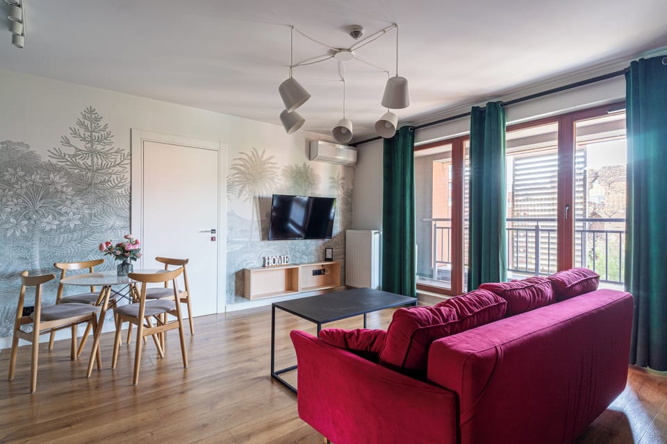 Comfort Studio, Balcony, City View | Iron/ironing board, free WiFi